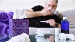 hombre-gripe-fiebre-cama-1jpg